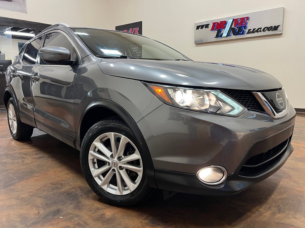 Used 2019 Nissan Rogue Sport SV w/ All-Weather Package AWD/4WD image 1