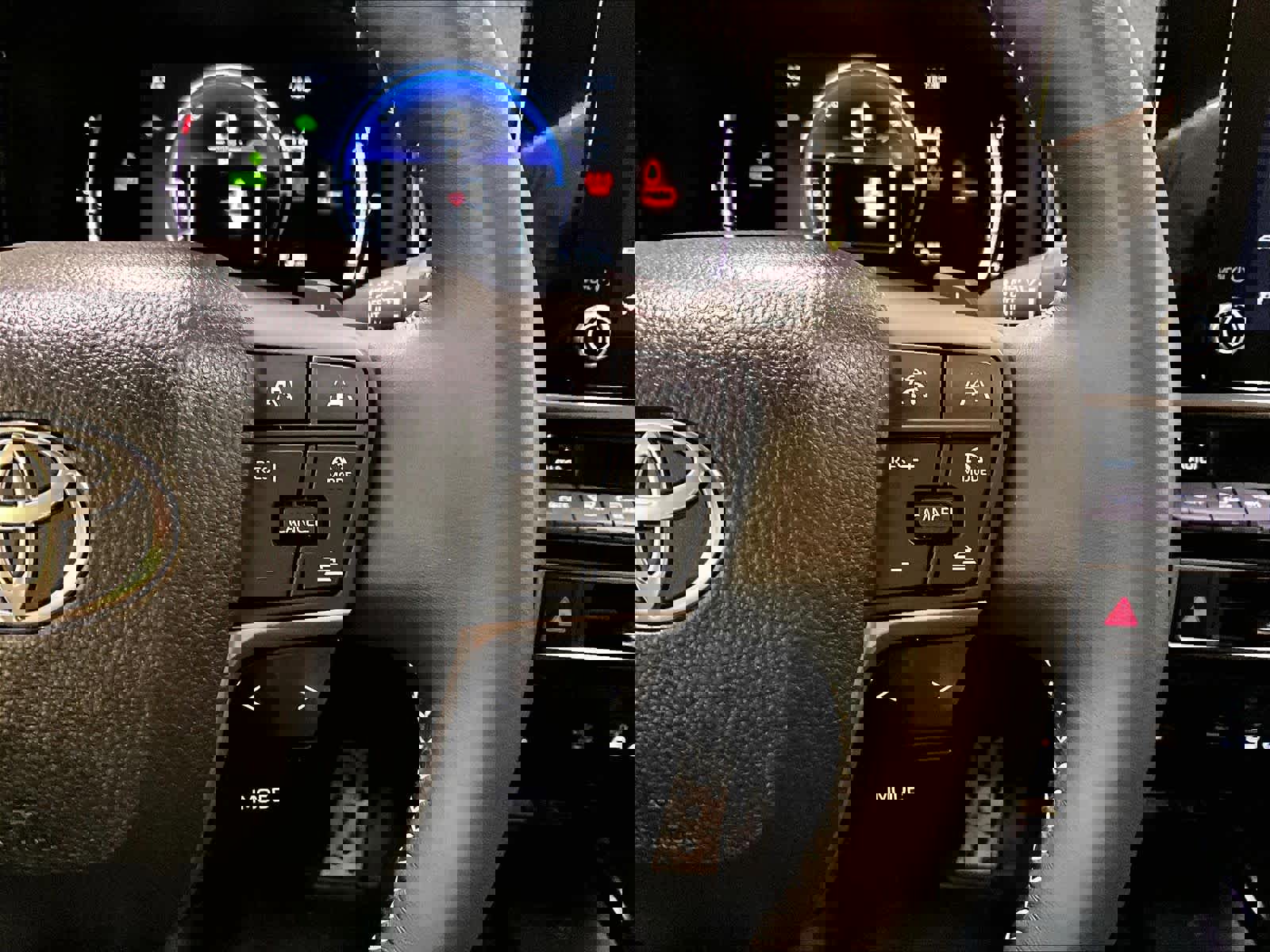 Used 2026 Toyota Camry SE image 24