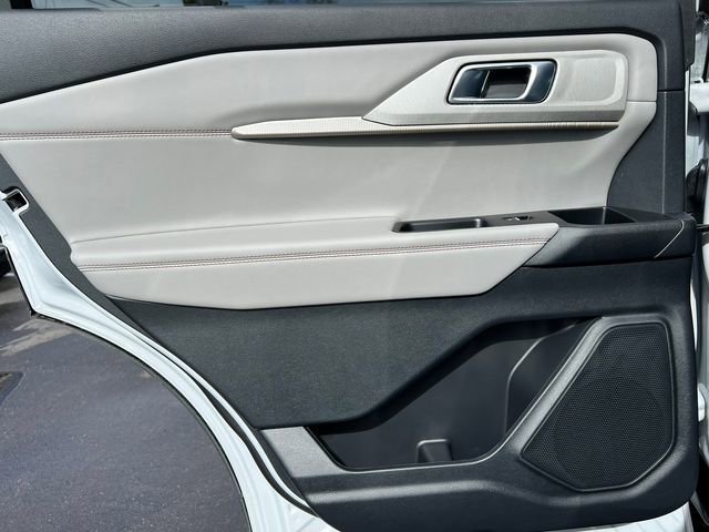 New 2026 Ford Explorer Active w/ Active Comfort Package image 37