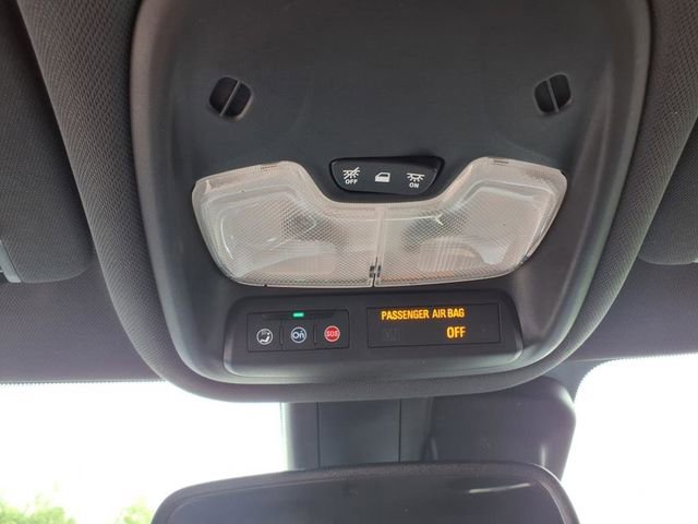 Used 2022 Chevrolet TrailBlazer RS w/ Technology Package AWD/4WD image 19