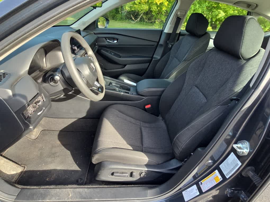 Used 2024 Honda Accord EX image 9