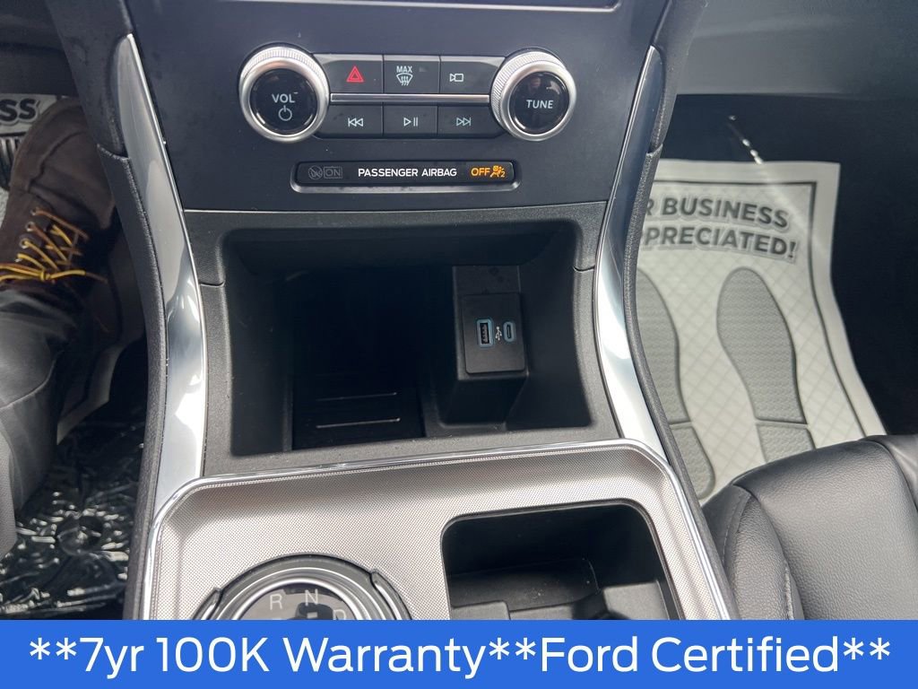 Used 2024 Ford Edge Titanium image 26