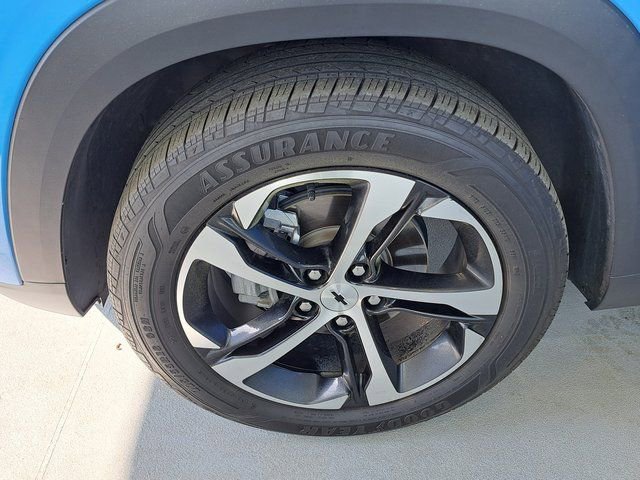 Used 2024 Chevrolet Trax RS w/ Sunroof Package image 32