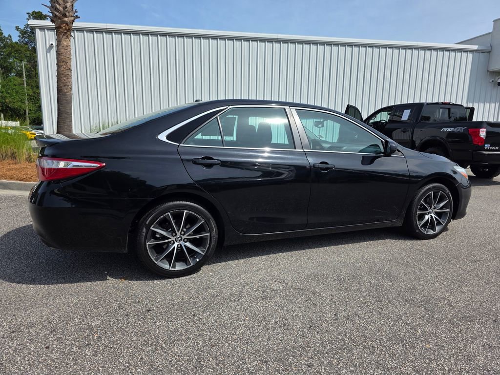 Used 2016 Toyota Camry XSE w/ Moonroof Package FWD image 33