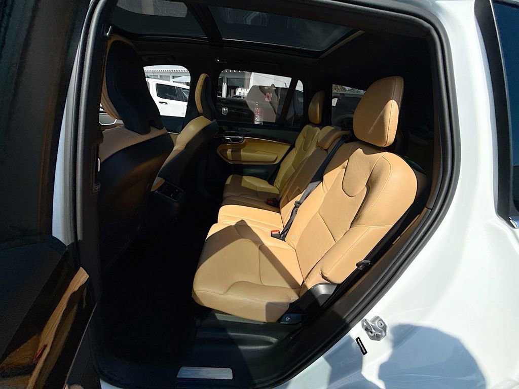 Used 2019 Volvo XC90 T6 Momentum w/ Advanced Package image 27