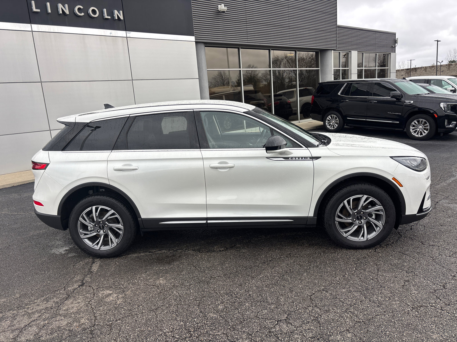 Certified 2023 Lincoln Corsair FWD image 8