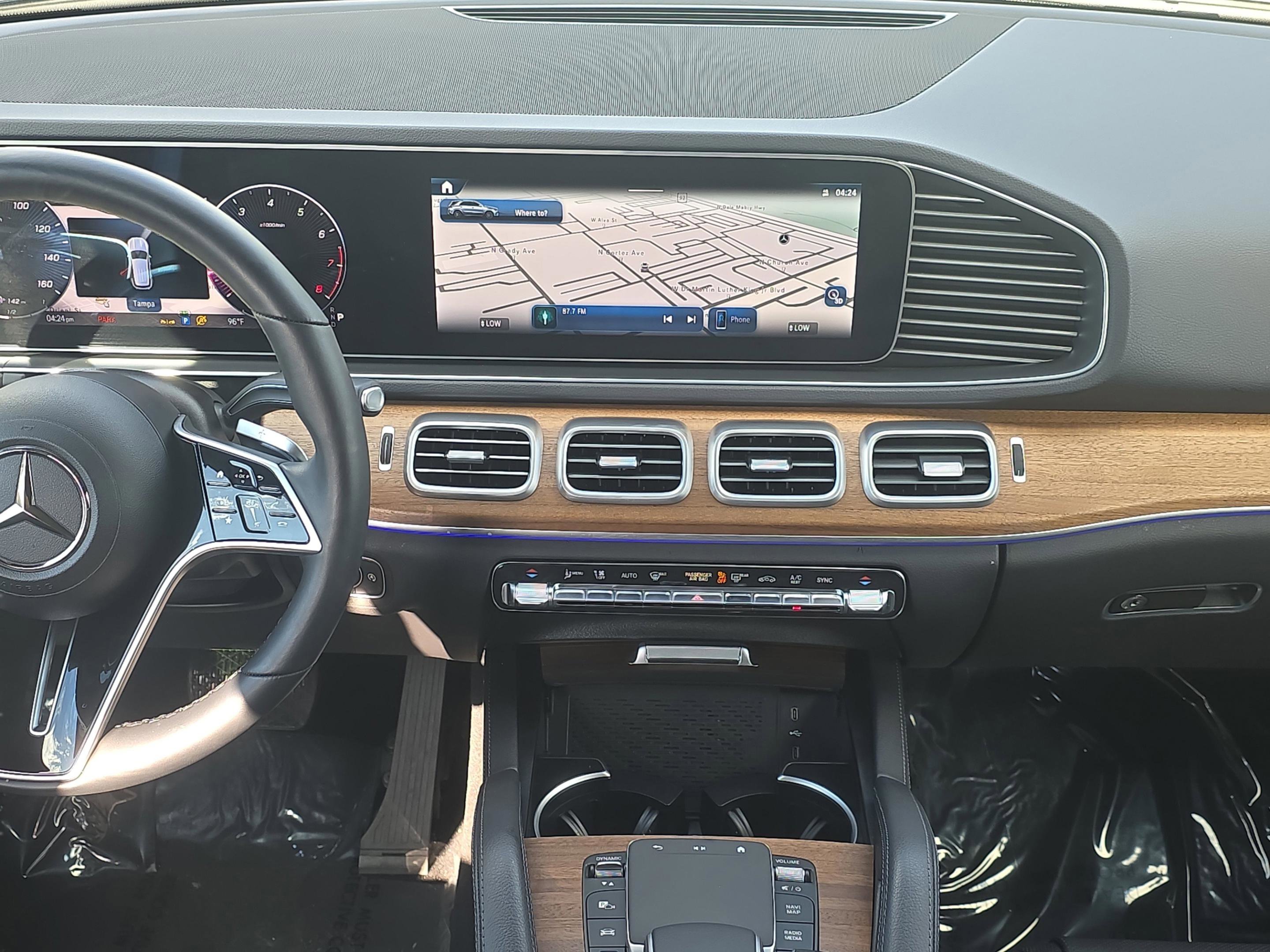 Certified 2025 Mercedes-Benz GLE 580 4MATIC image 18