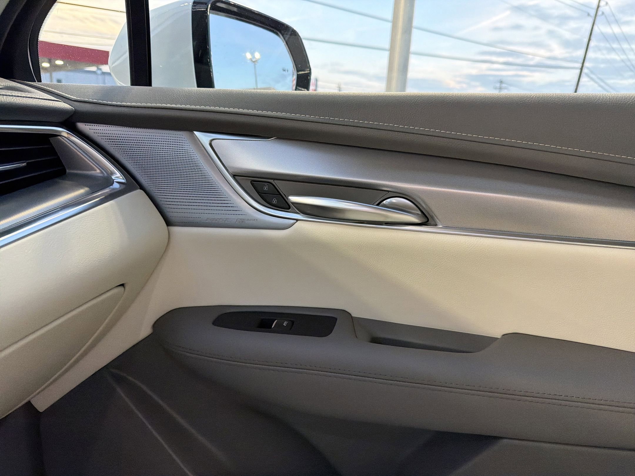 Certified 2024 Cadillac XT5 Premium Luxury w/ LPO, Floor Liner Package image 22