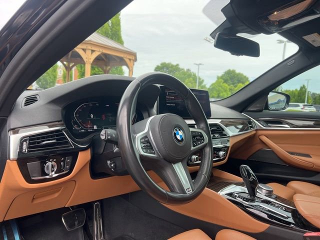 Used 2021 BMW 540i w/ M Sport Package RWD image 13