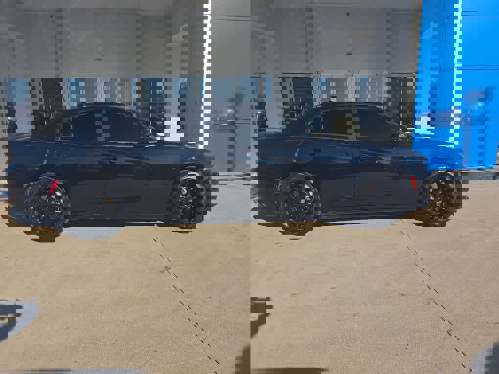 Used 2023 Dodge Charger SXT w/ Blacktop Package image 1