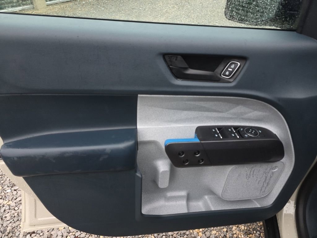 Used 2025 Ford Maverick XLT w/ XLT Luxury Package image 15