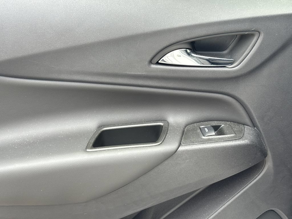 Used 2024 Chevrolet Equinox LT FWD image 24