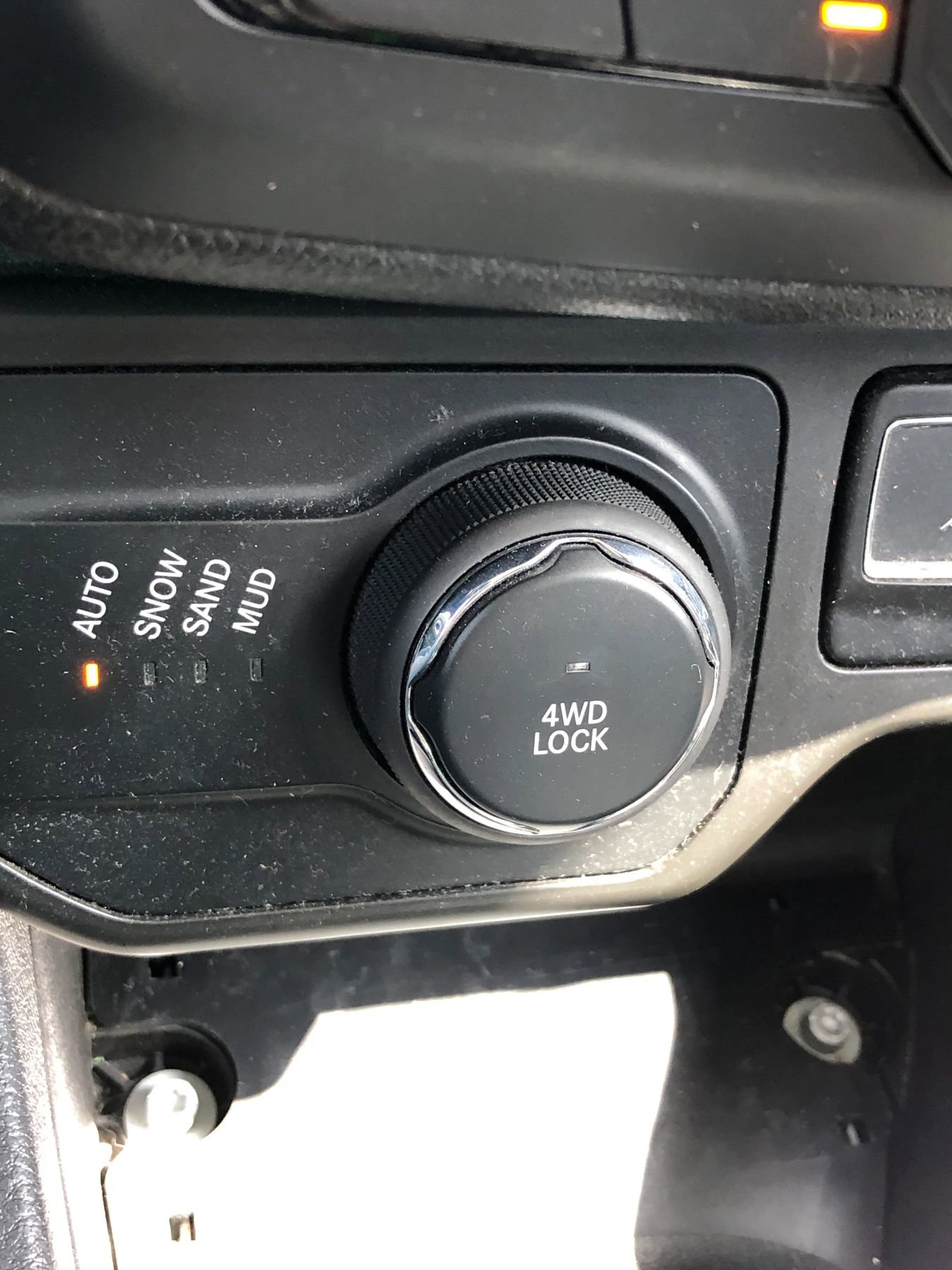 Used 2018 Jeep Renegade Latitude image 20