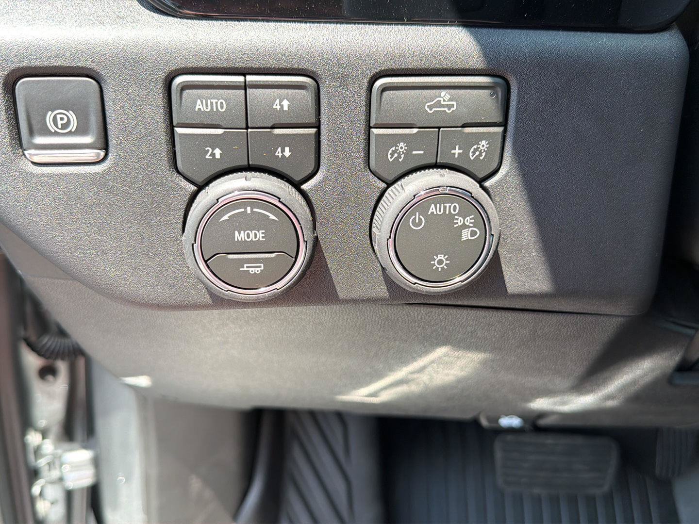 New 2026 Chevrolet Silverado 1500 LT AWD/4WD image 19