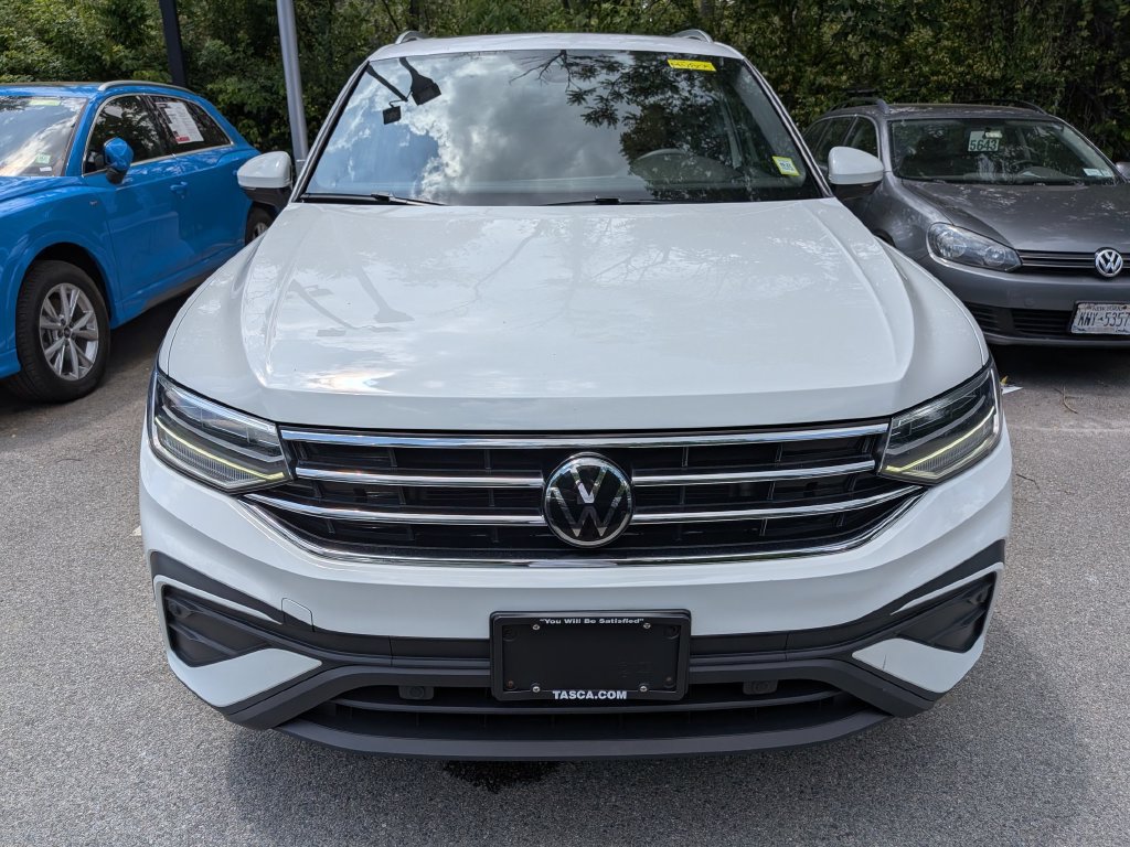 Certified 2024 Volkswagen Tiguan SE AWD/4WD image 8