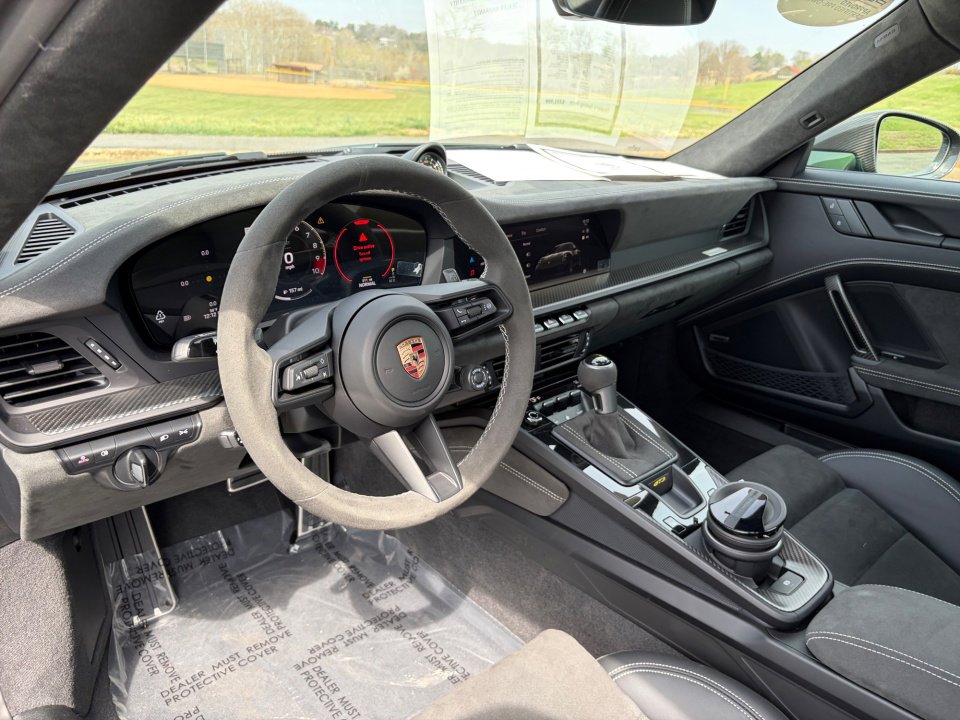 Certified 2026 Porsche 911 GT3 RWD image 15