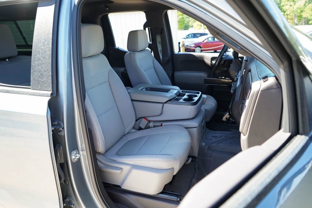 Used 2019 Chevrolet Silverado 1500 LT w/ Texas Edition RWD image 35