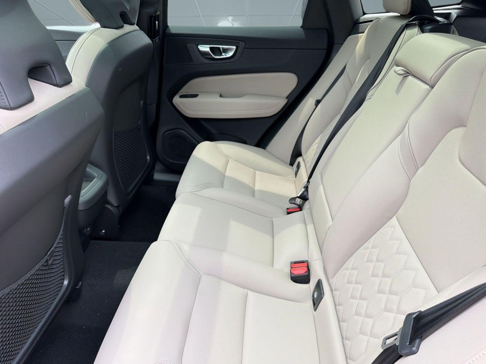 New 2026 Volvo XC60 B5 Plus w/ Protection Package AWD/4WD image 24