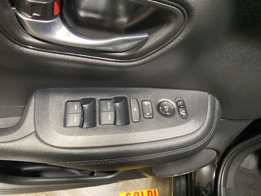 Certified 2023 Honda HR-V LX image 20