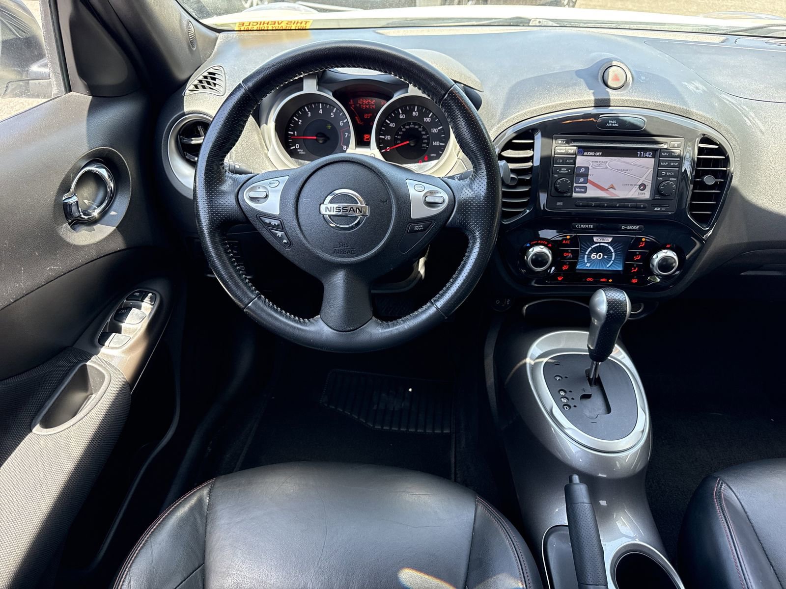 Used 2012 Nissan Juke SL AWD/4WD image 12