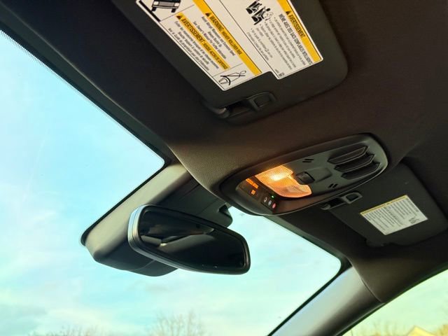 Used 2025 Buick Envista Avenir image 25