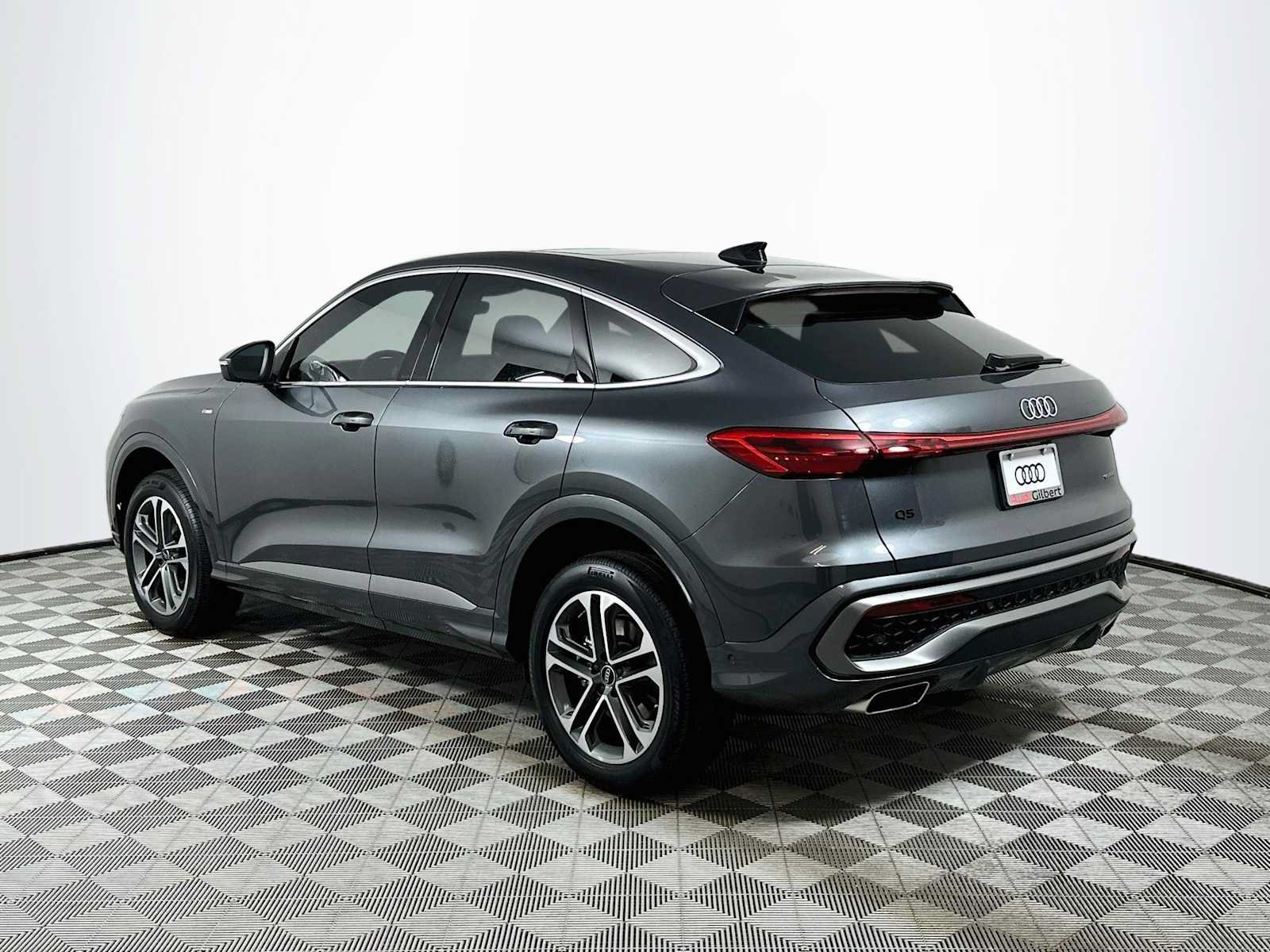 New 2026 Audi Q5 Premium AWD/4WD image 5