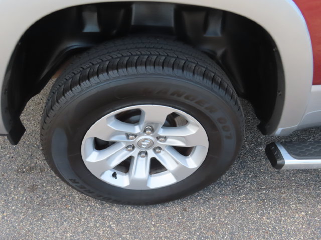 Used 2019 RAM 1500 Laramie AWD/4WD image 18
