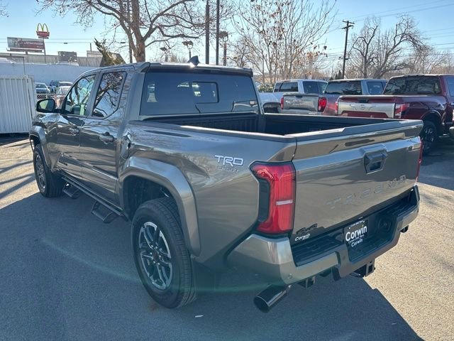 Used 2024 Toyota Tacoma TRD Sport image 3