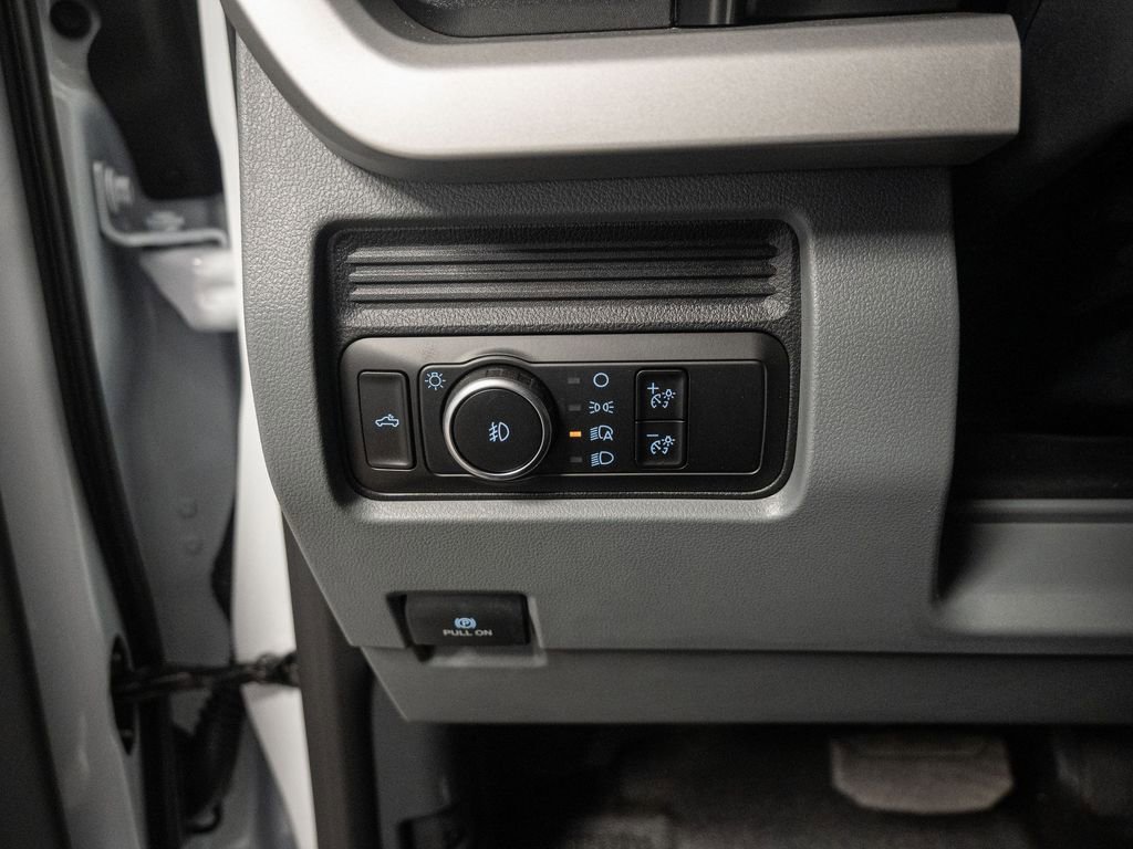 New 2026 Ford F350 XL w/ XL Chrome Package image 14