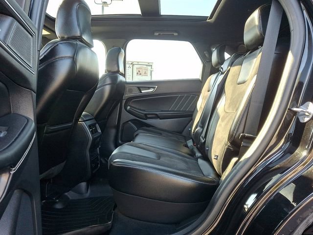 Used 2021 Ford Edge ST w/ Equipment Group 401A AWD/4WD image 13