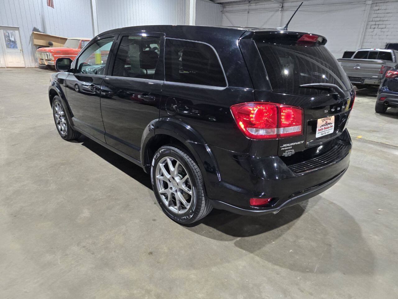 Used 2015 Dodge Journey R/T w/ Flexible Seating Group AWD/4WD image 8