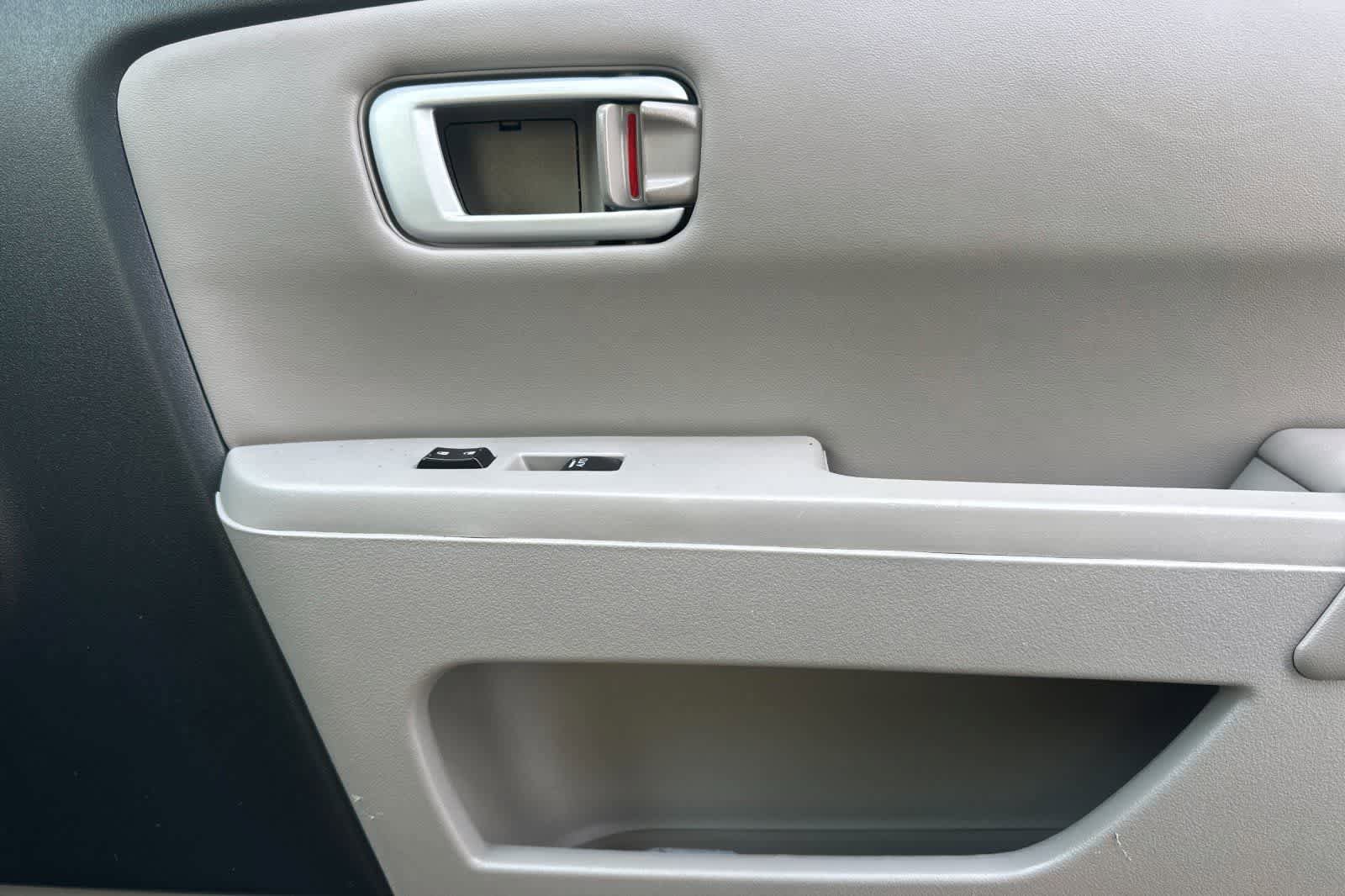 Used 2015 Honda Pilot Touring image 21