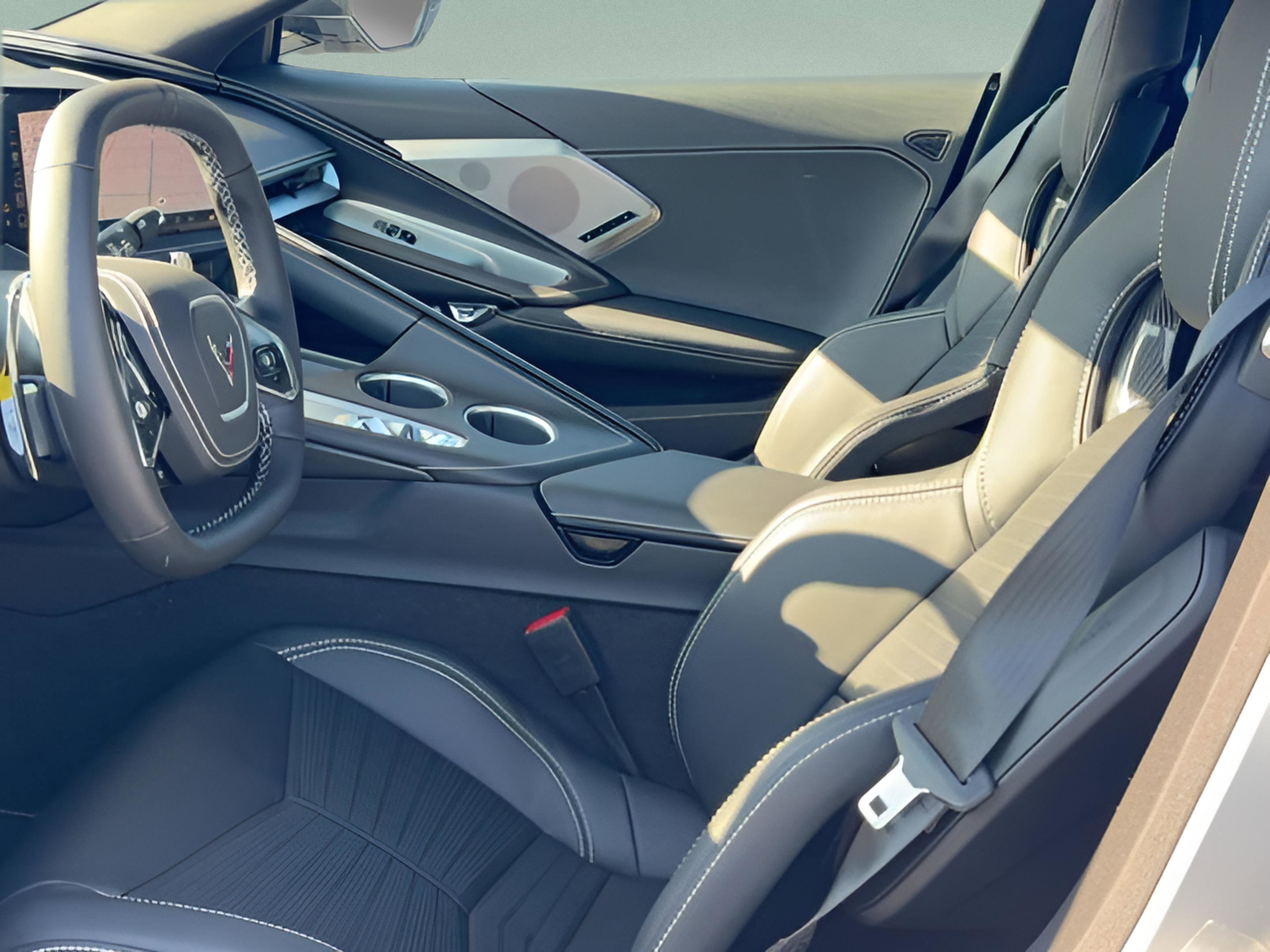 New 2026 Chevrolet Corvette Stingray Preferred Cpe w/ Z51 Performance Package image 38