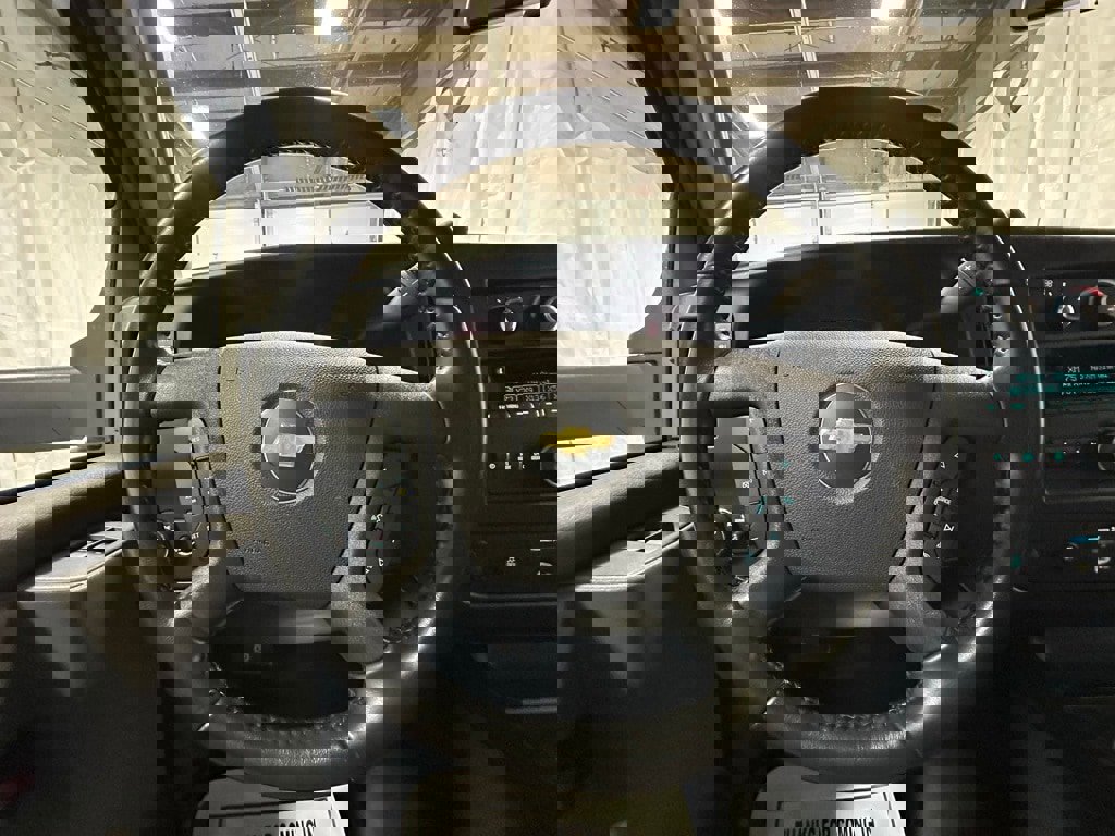 Used 2022 Chevrolet Express 3500 w/ Power Convenience Package image 19