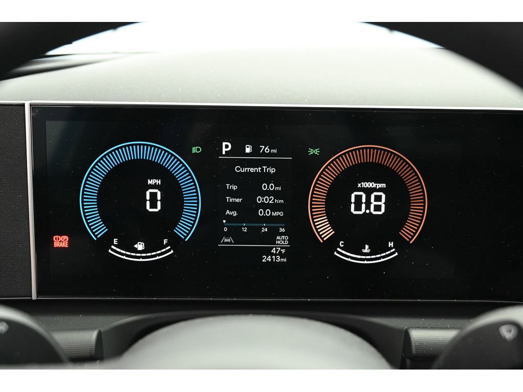 Used 2025 Hyundai Santa Cruz SE image 32