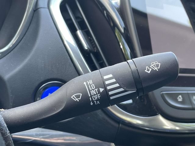 Used 2017 Chevrolet Volt Premier w/ Driver Confidence II Package FWD image 40