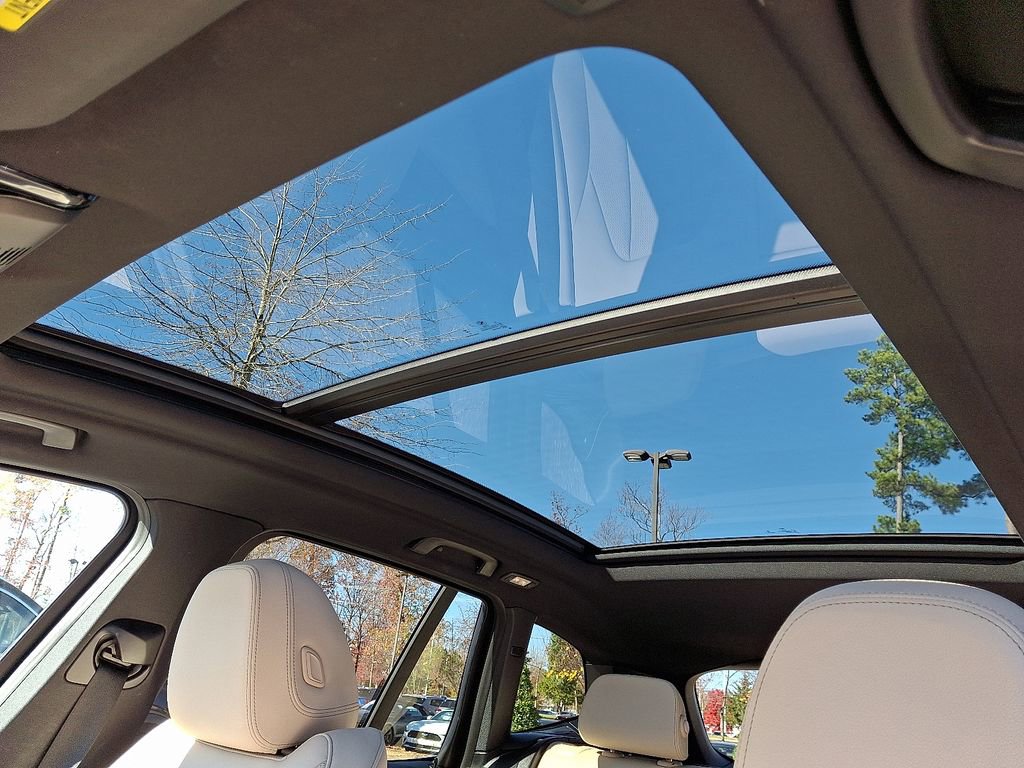 Used 2023 BMW X3 xDrive30i w/ Premium Package image 14