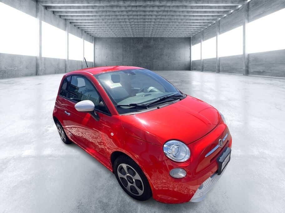 Used 2018 FIAT 500 e FWD image 2