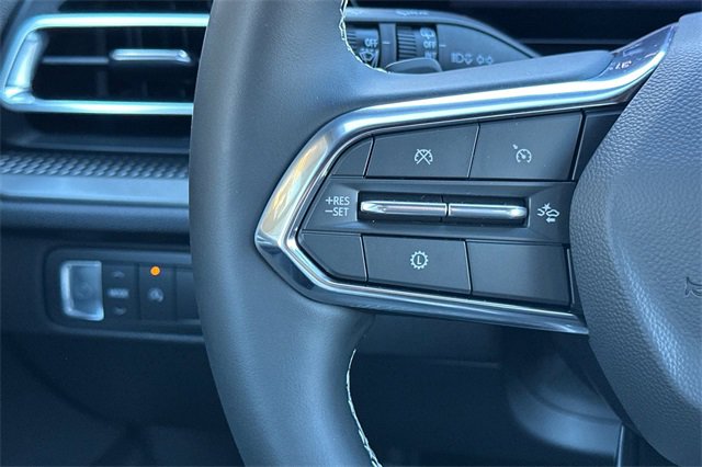 New 2026 Chevrolet Traverse LT image 32