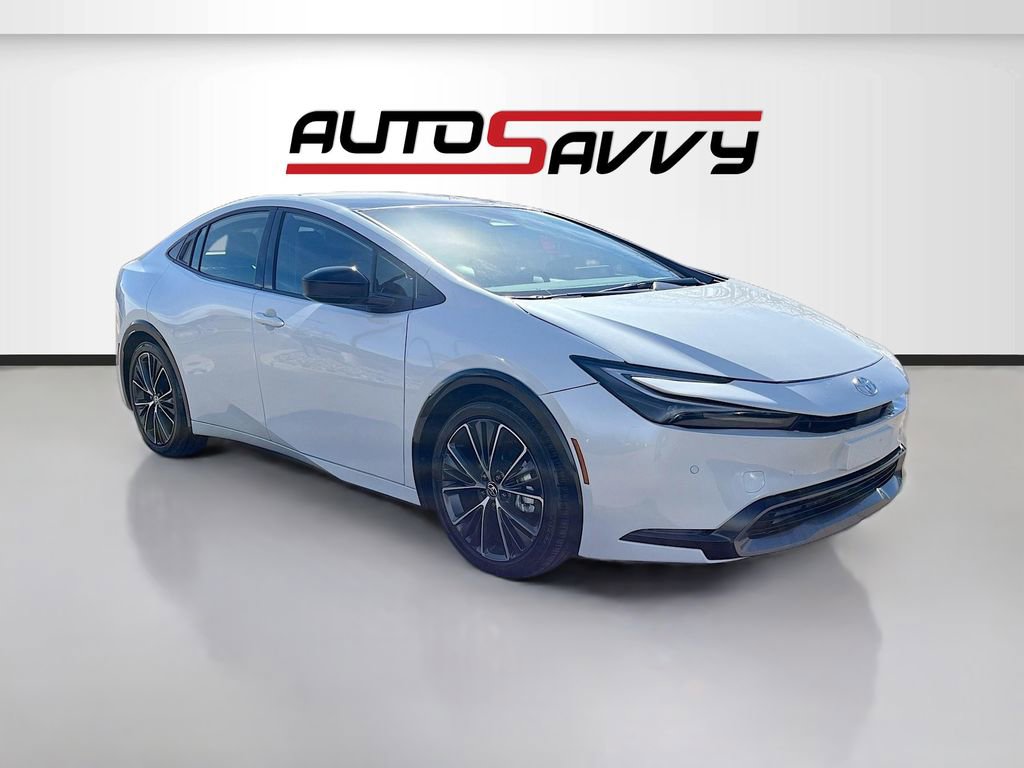 Used 2026 Toyota Prius Limited image 1