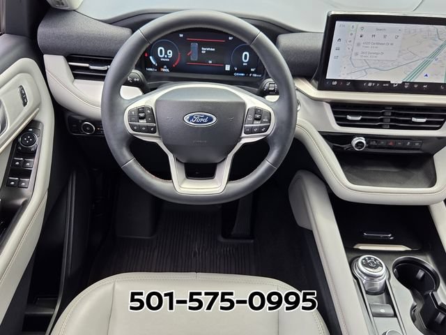 Used 2025 Ford Explorer Active w/ Active Comfort Package RWD image 12
