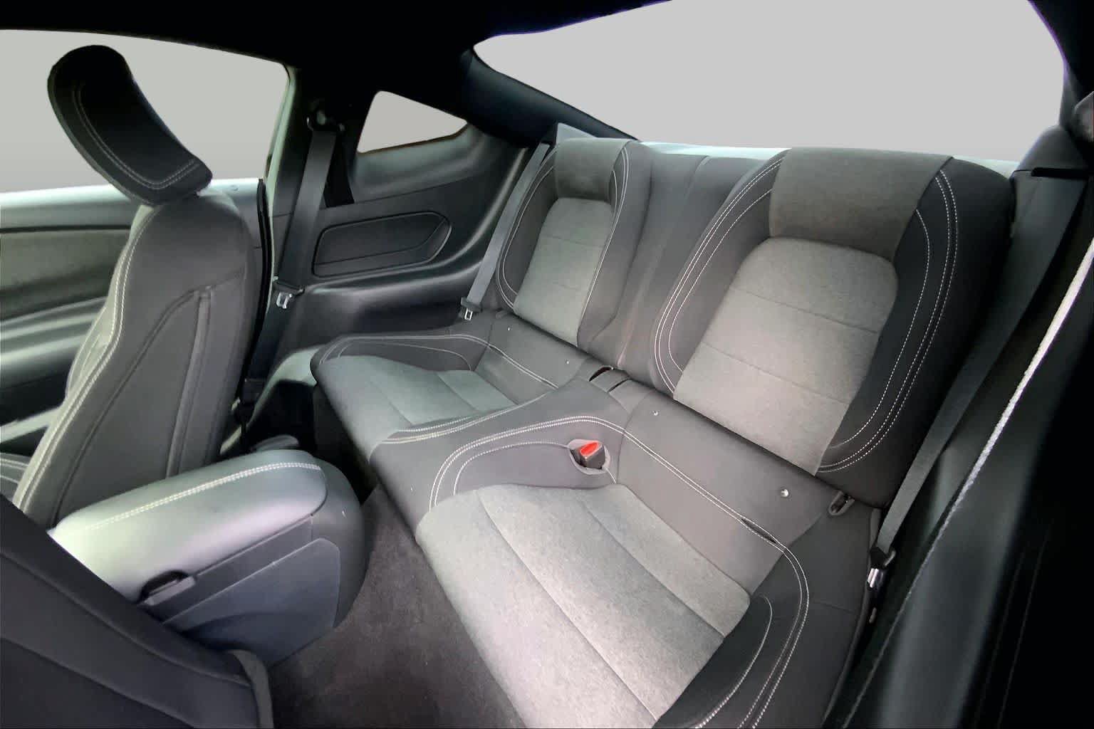 Used 2025 Ford Mustang Coupe RWD image 19