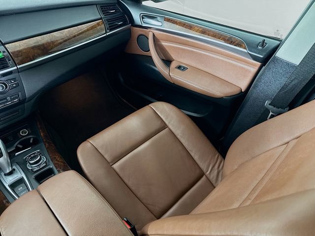 Used 2013 BMW X5 xDrive35i image 24