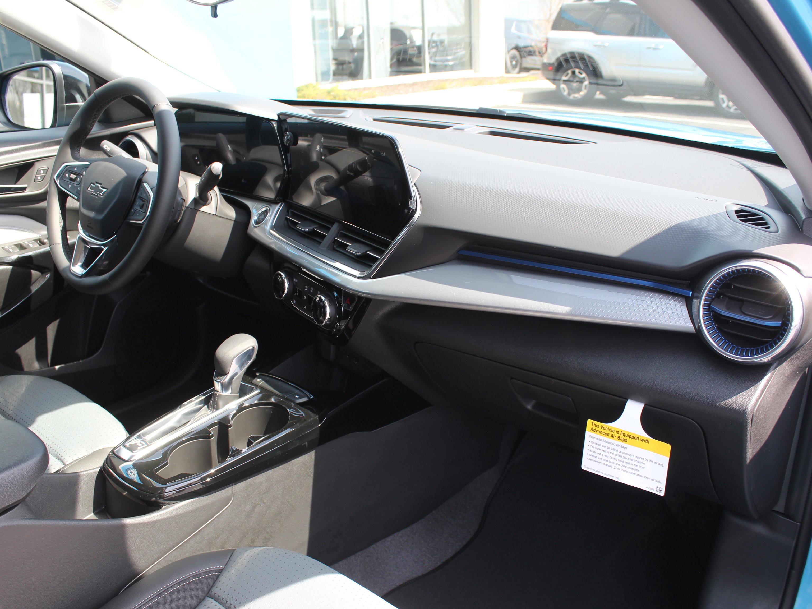 New 2026 Chevrolet Trax LT image 14