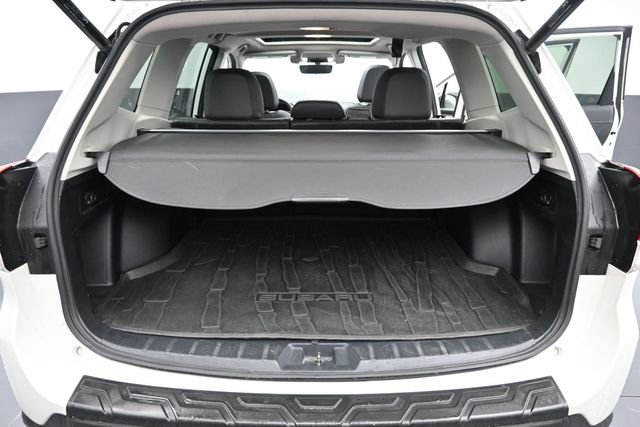 Used 2019 Subaru Forester Limited AWD/4WD image 6