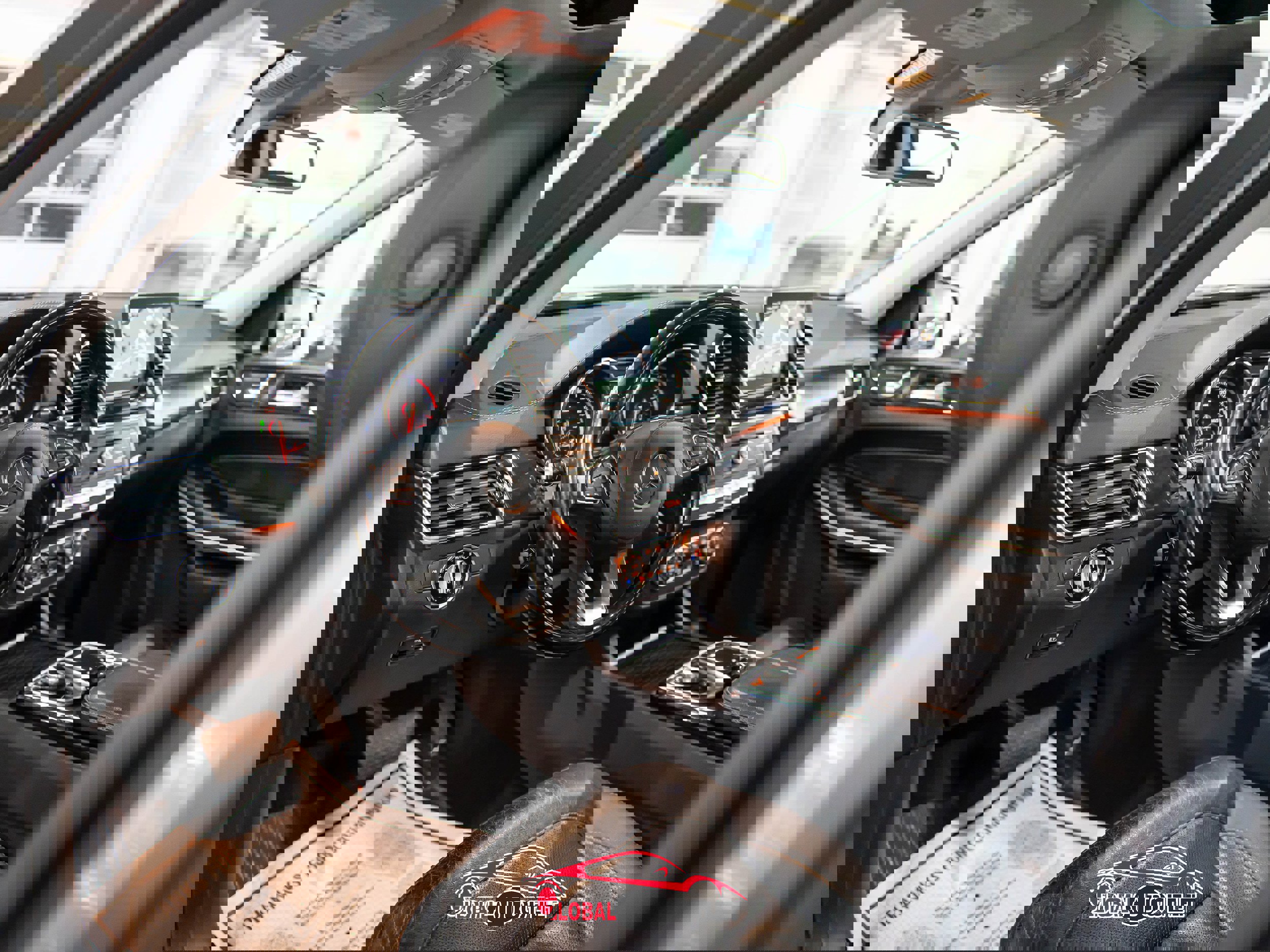 Used 2018 Mercedes-Benz GLS 550 4MATIC w/ Driver Assistance Package image 13