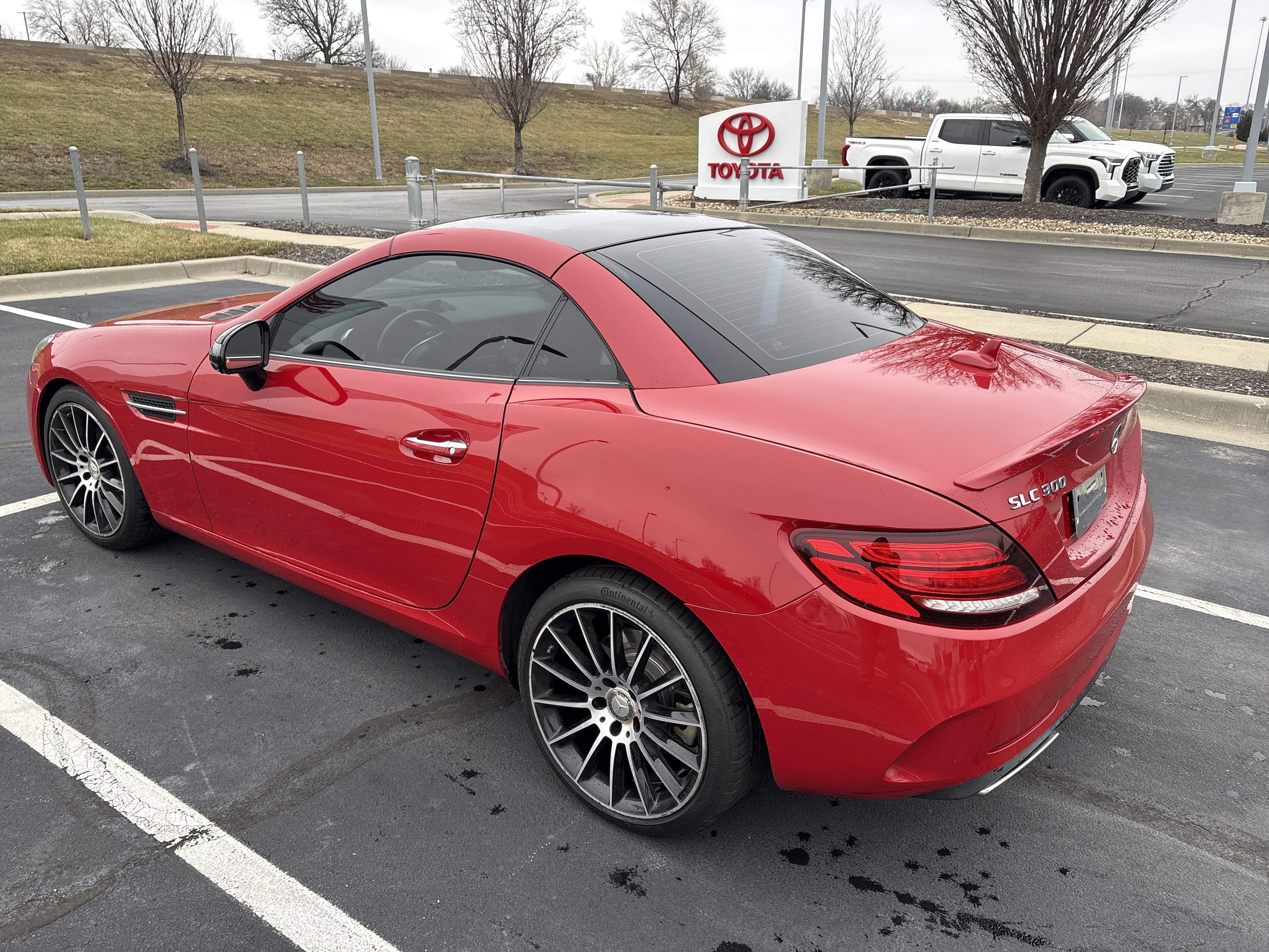 Used 2017 Mercedes-Benz SLC 300 image 10
