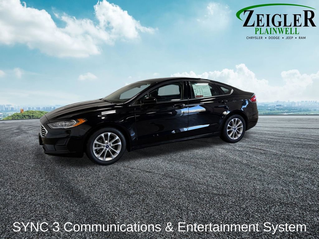 Used 2020 Ford Fusion SE video 3