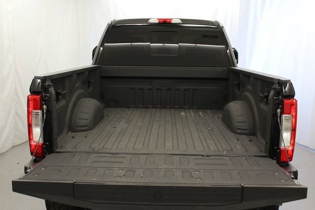 Used 2019 Ford F250 Lariat w/ Lariat Ultimate Package AWD/4WD image 10