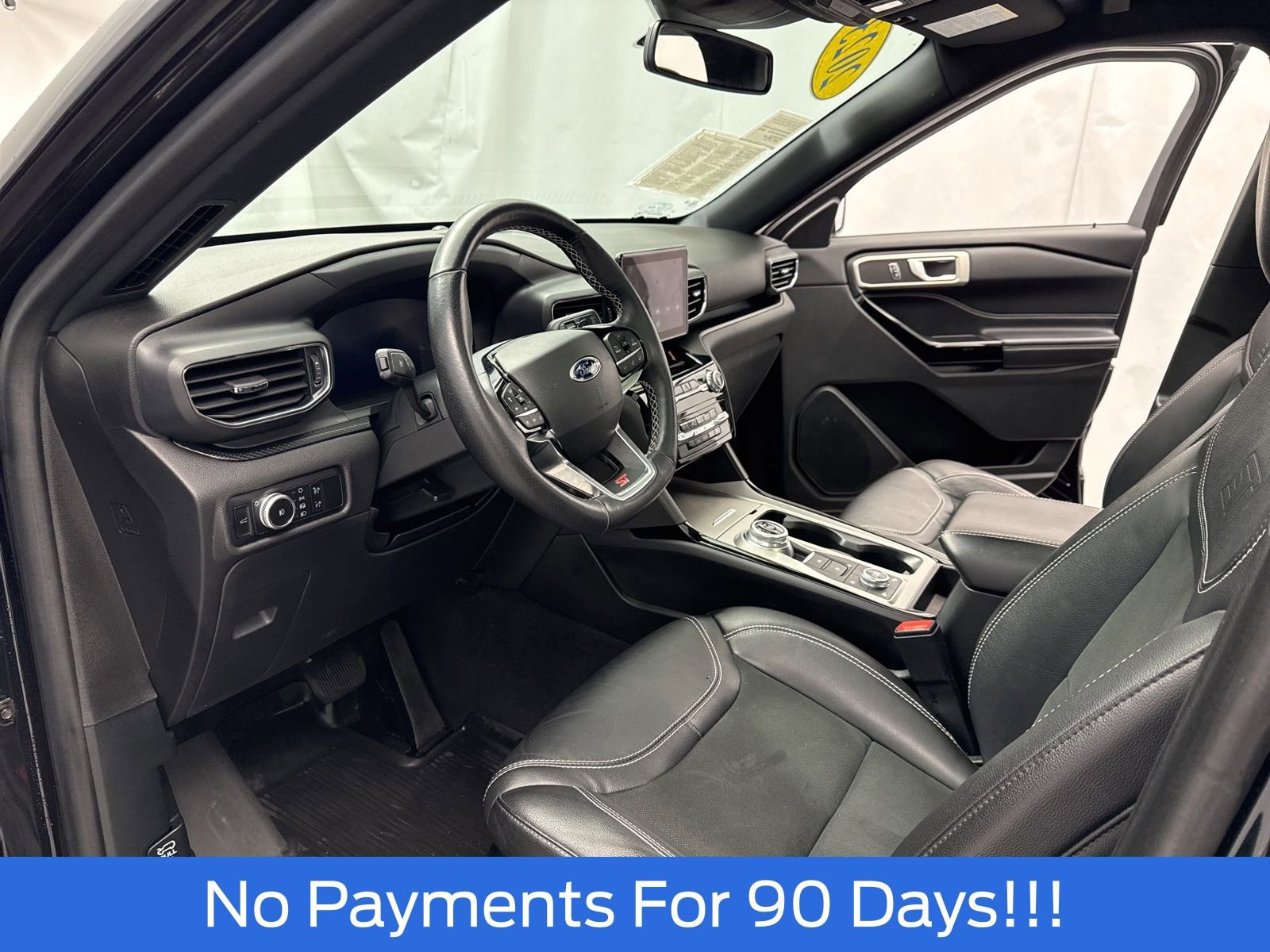 Used 2023 Ford Explorer ST image 11